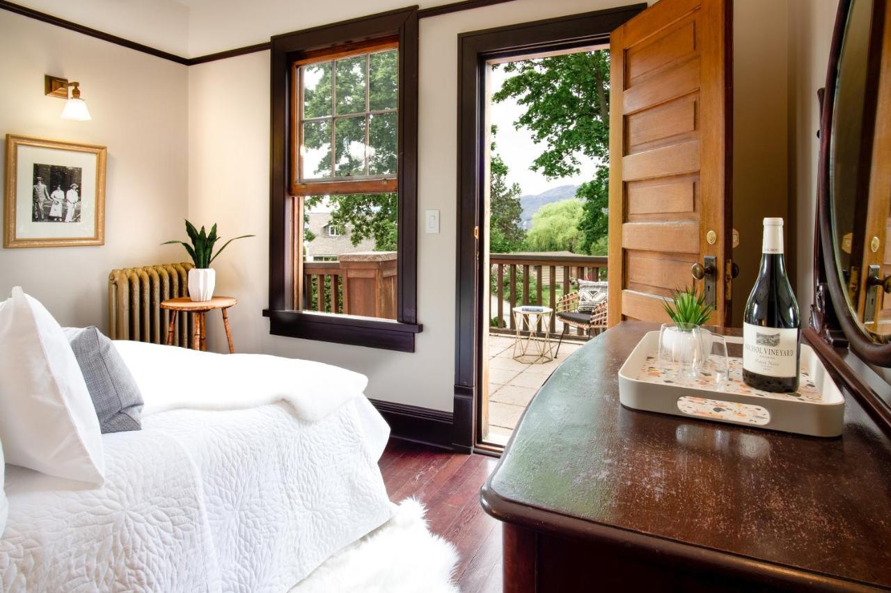 Naramata Inn Exteriér fotografie