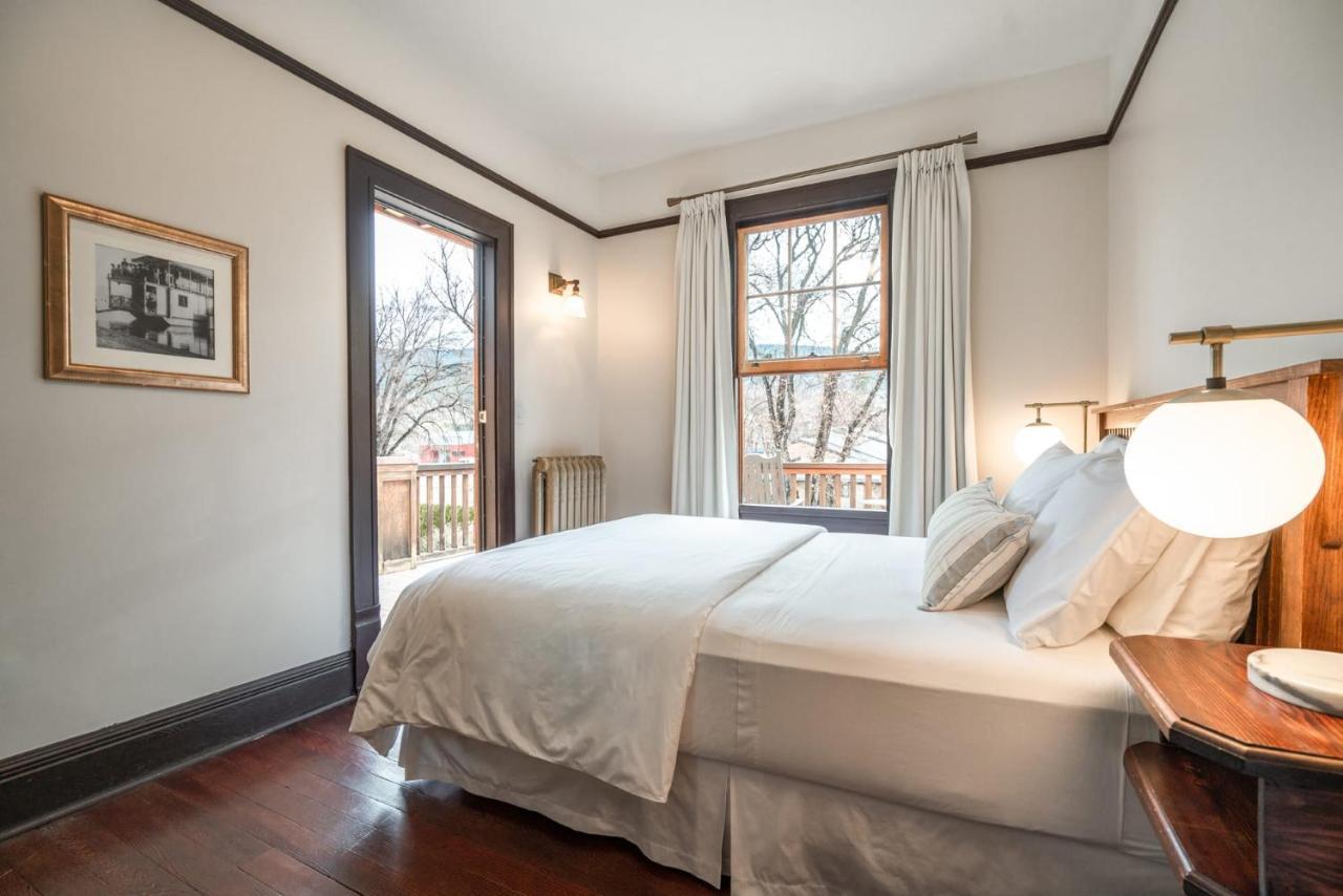 Naramata Inn Exteriér fotografie